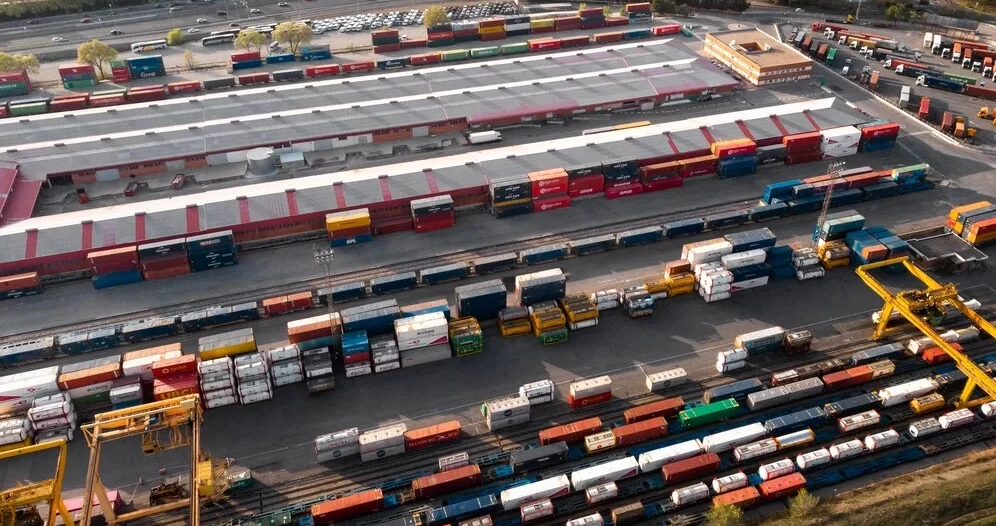 3PL Dynamics the transition from registration to monitor and control.